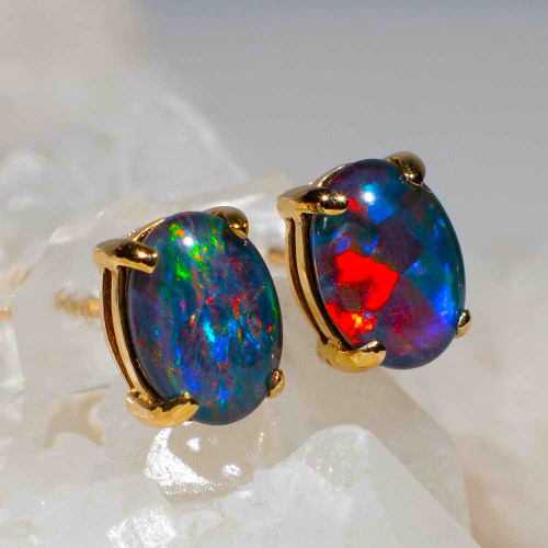 * 1 SOL BOULEVARD 14KT YELLOW GOLD AUSTRALIAN OPAL EARRINGS