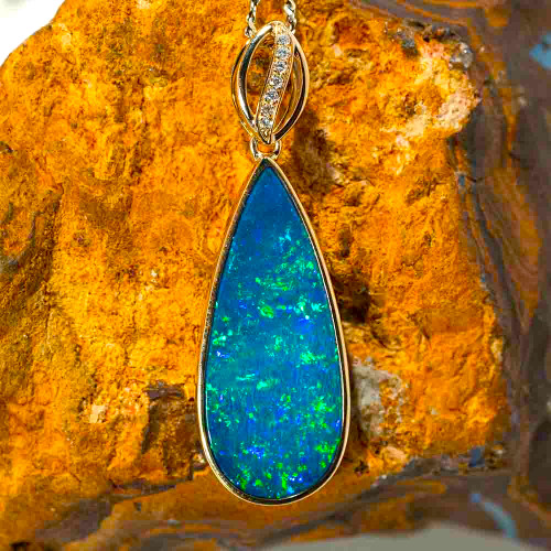 OCEAN DROP 14KT YELLOW GOLD & DIAMOND AUSTRALIAN OPAL NECKLACE