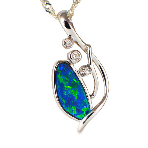 * A DIAMOND GARDEN 14KT WHITE GOLD & DIAMOND AUSTRALIAN OPAL NECKLACE