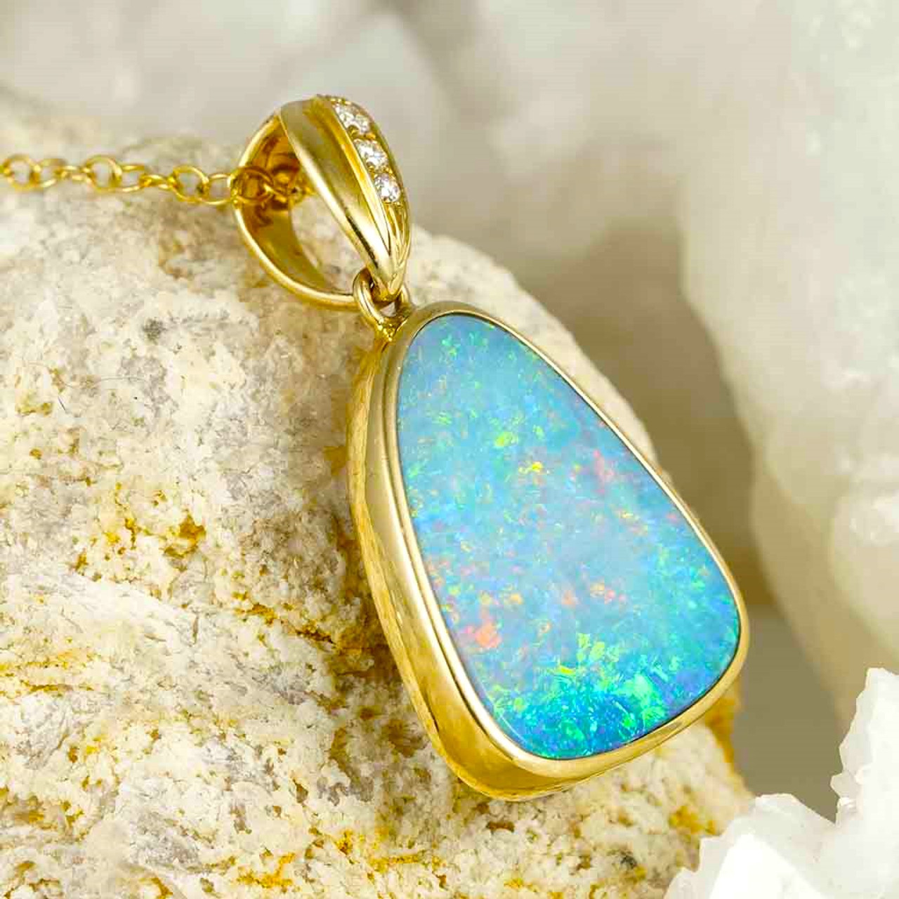 RIVER 14KT GOLD OPAL PENDANT