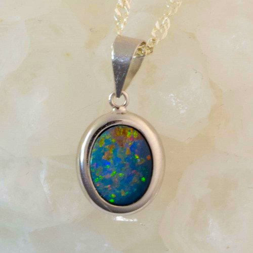 * OCEAN SPLASH 14KT WHITE GOLD AUSTRALIAN OPAL NECKLACE