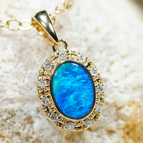 * 1 PAVED IN GOLD 14KT GOLD AUSTRALIAN OPAL NECKLACE