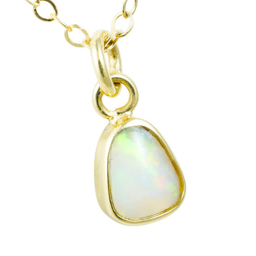 *GREEK VILLA 14KT GOLD AUSTRALIAN OPAL NECKLACE