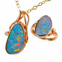 BRE 14KT GOLD OPAL SET