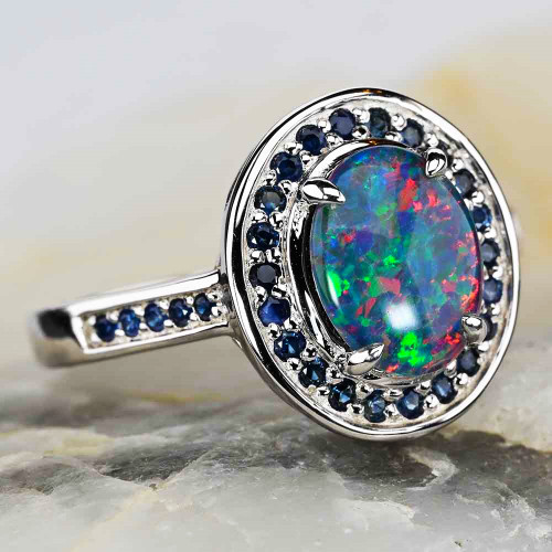 *1 A SWEET TREAT STERLING SILVER AUSTRALIAN OPAL RING