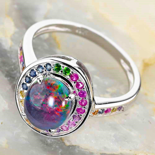   *   CANDY GEM STERLING SILVER AUSTRALIAN OPAL RING