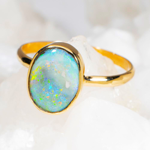 HIGH LIGHT 14KT YELLOW GOLD AUSTRALIAN OPAL RING