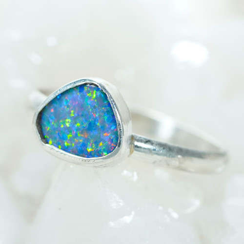 *CHROMATIC PALLETE STERLING SILVER AUSTRALIAN OPAL RING