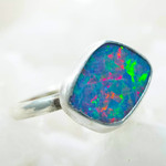   *   SIGNATURE STYLE STERLING SILVER AUSTRALIAN OPAL RING