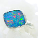   *   SIGNATURE STYLE STERLING SILVER AUSTRALIAN OPAL RING