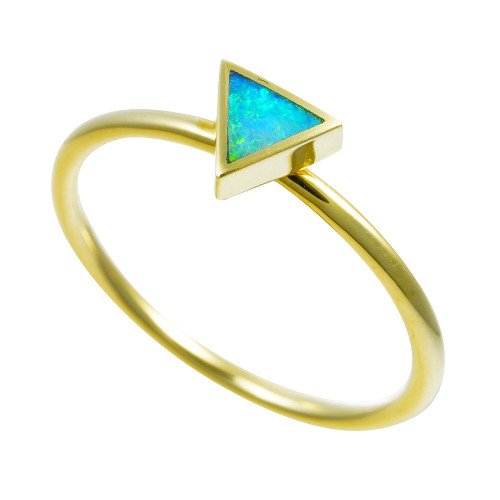 * A WORLD CLASS YELLOW GOLD AUSTRALIAN OPAL RING