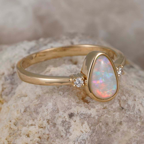 * 1 REVELATION RELICS 14KT YELLOW GOLD & DIAMOND AUSTRALIAN WHITE OPAL RING