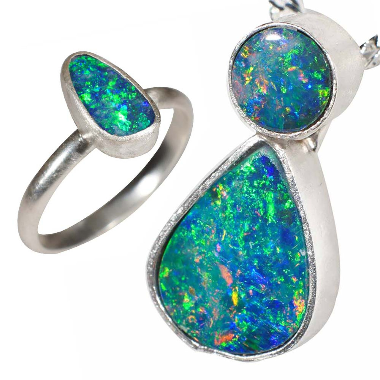 UNCONDITIONAL LOVE OPAL JEWELLERY SET